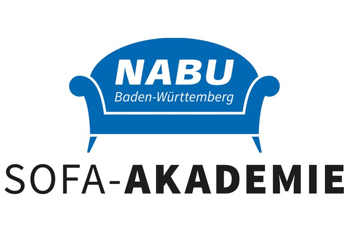 Mit der digitalen NABU-Sofa-Akademie mehr über Naturschutzthemen erfahren. - Logo: NABU BW